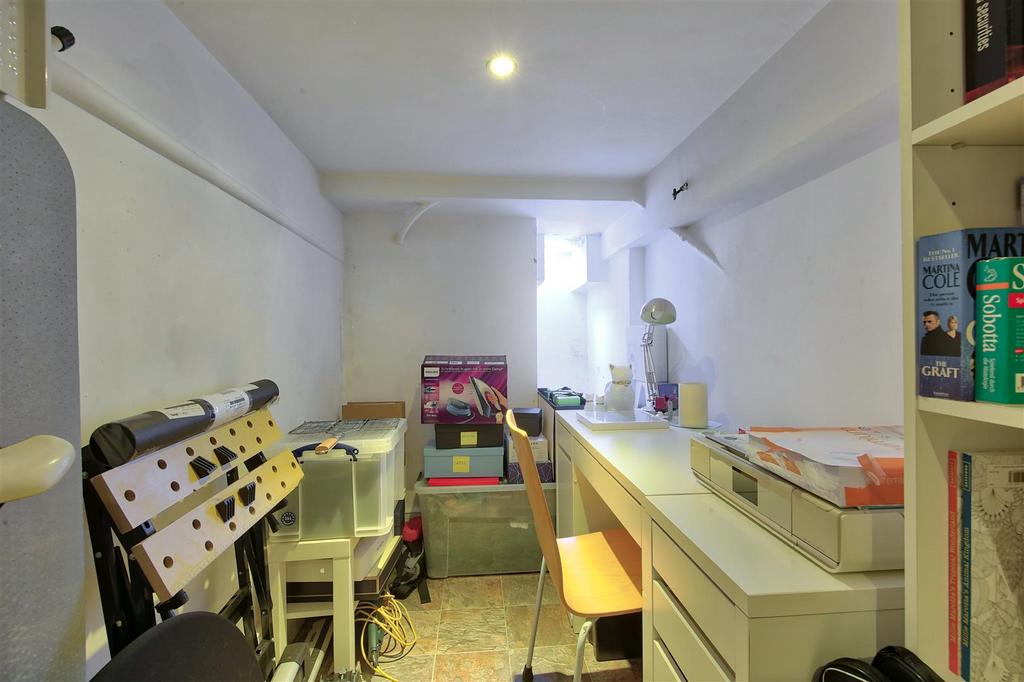 23a strathblaine road basement.jpg