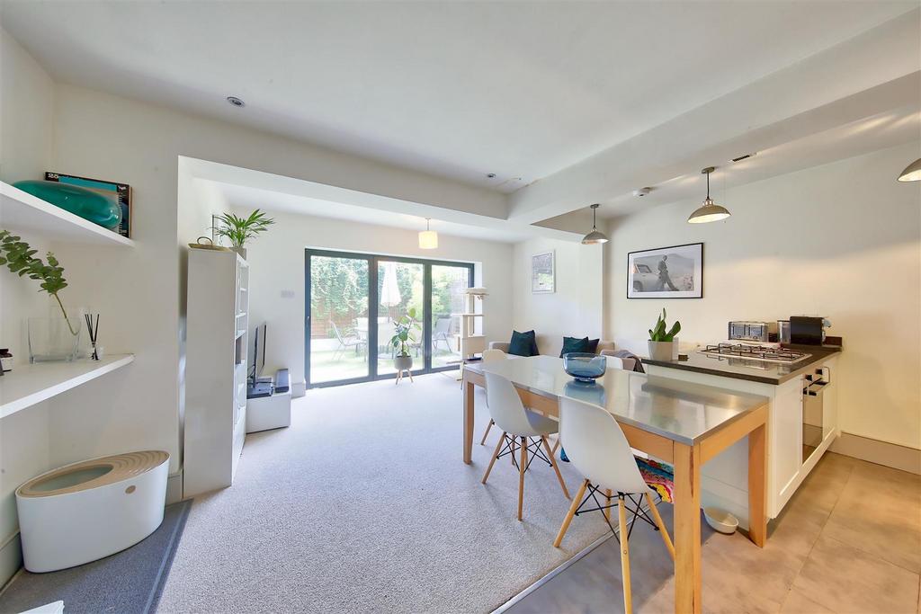 23a strathblaine road dinrec.jpg