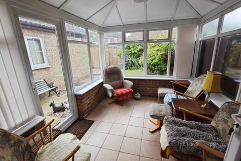 4 bedroom semi-detached house for sale, Eden Close, Skegness PE25