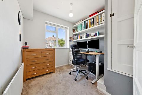 21 Kimberley Drive, Sidcup, DA14 4PP