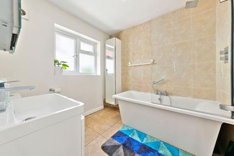 21 Kimberley Drive, Sidcup, DA14 4PP