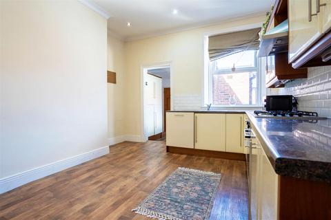 2 bedroom flat for sale, Trevor Terrace, North Shields