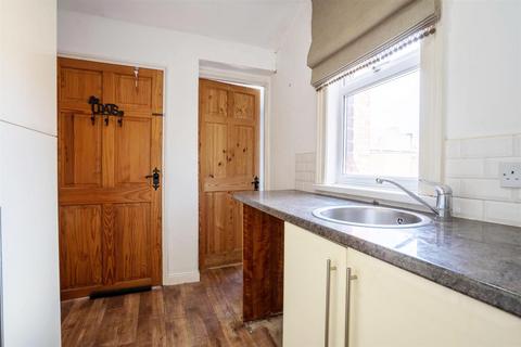 2 bedroom flat for sale, Trevor Terrace, North Shields