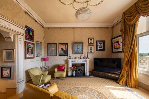 3 bedroom apartment for sale, Royal Earlswood Park, Victoria Court Royal Earlswood Park, RH1