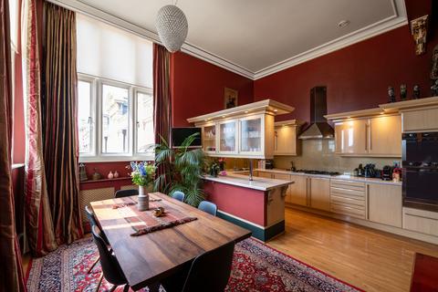 3 bedroom apartment for sale, Royal Earlswood Park, Victoria Court Royal Earlswood Park, RH1