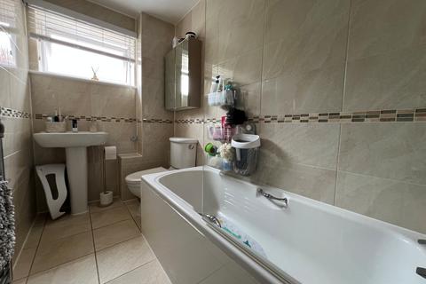 2 bedroom semi-detached house for sale, Cavalier Close, Dibden SO45