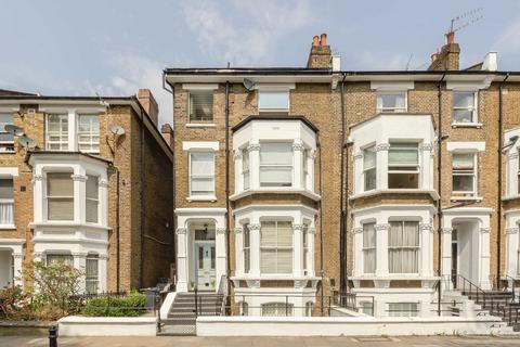 2 bedroom flat for sale, Batoum Gardens, London W6