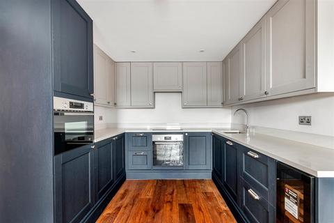 2 bedroom flat for sale, Kingston Road, Wimbledon SW19