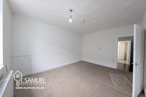 24 Cardiff Road, Abercynon, Mountain Ash, CF45 4PL
