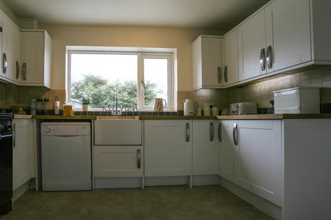 52 Cotsmore Close, Moreton-in-marsh, GL56 0JE