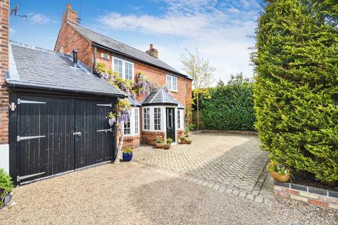 undefined, Brook Street, Aylesbury HP22