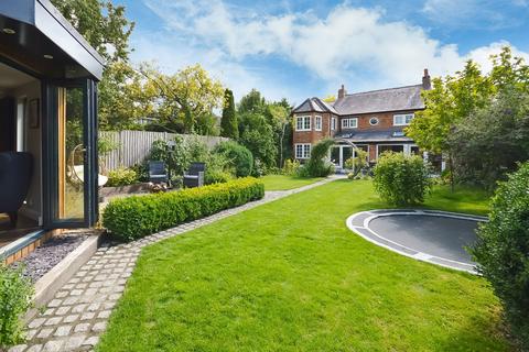 undefined, Brook Street, Aylesbury HP22