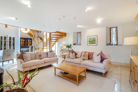 4 bedroom detached house for sale, Llangybi, Usk