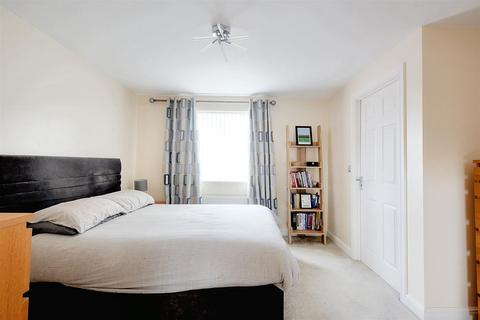 1 Bideford Close, Nottingham, NG3 5UP