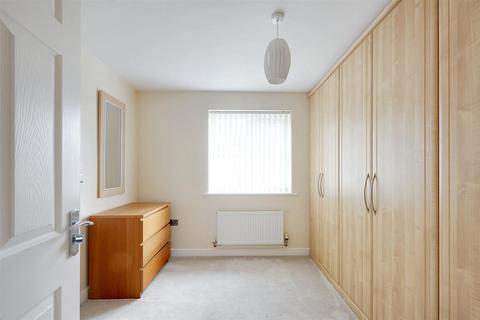 1 Bideford Close, Nottingham, NG3 5UP