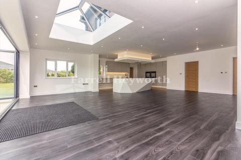 undefined, Dawbers Lane, Chorley PR7