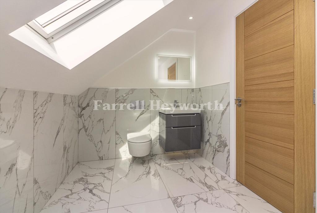 Bathroom Two b