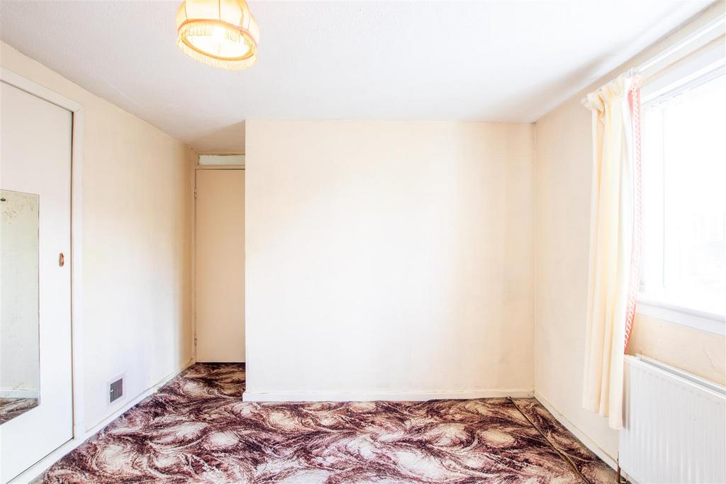 Bedroom.two.jpg
