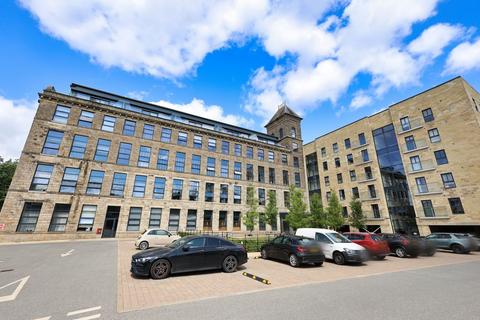 Low Lane, Horsforth, Leeds, West Yorkshire, UK, LS18