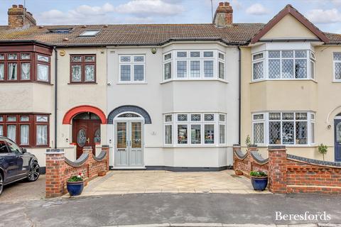 5 Norman Road, Hornchurch, RM11 1LN