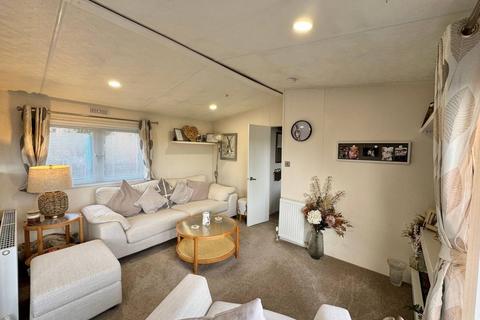 2 bedroom lodge for sale, Preston
