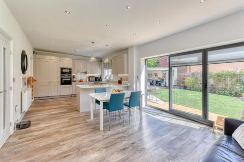 30 Anvil Close, Albrighton, Wolverhampton, WV7 3JP