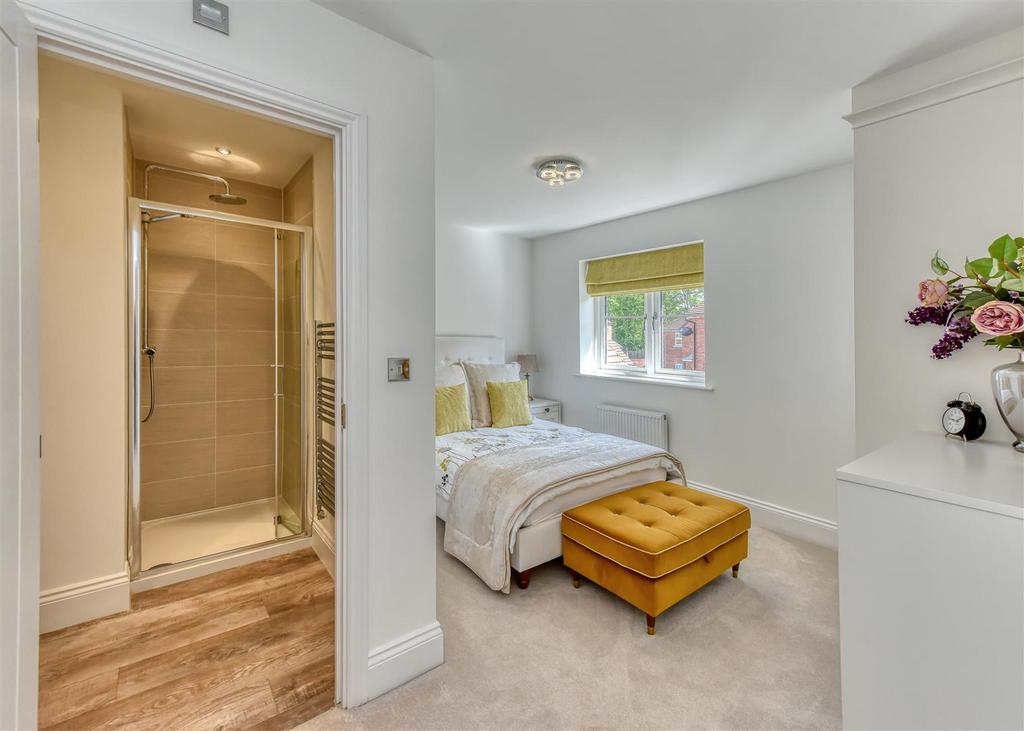 30 Anvil Close-bed2a.jpg