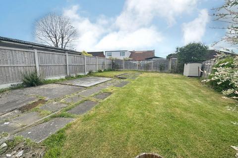 3 bedroom semi-detached bungalow for sale, Birchdale Avenue, Heald Green