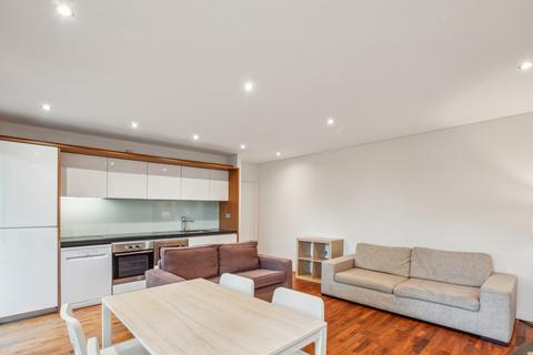 2 bedroom flat for sale, Balham Grove, London, SW12