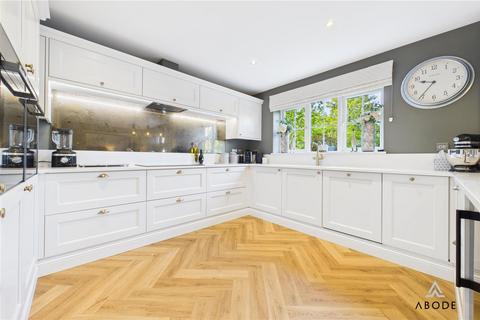 1 Geoff Morrison Way, Uttoxeter, ST14 7SR