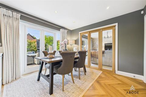 1 Geoff Morrison Way, Uttoxeter, ST14 7SR