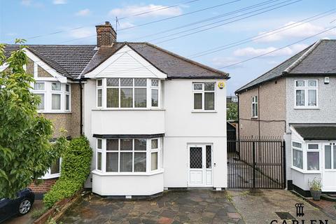 Greenleafe Drive, Barkingside