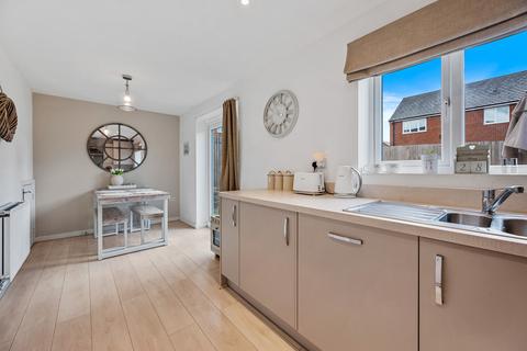 3 bedroom detached house for sale, Simpson Close, Weldon, NN17
