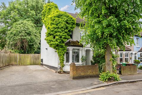 Mellows Road, Wallington SM6