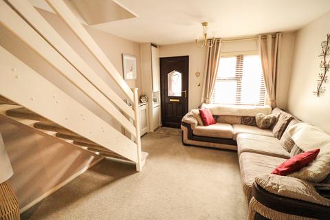 27 Mansard Close, Hornchurch, RM12 4HS
