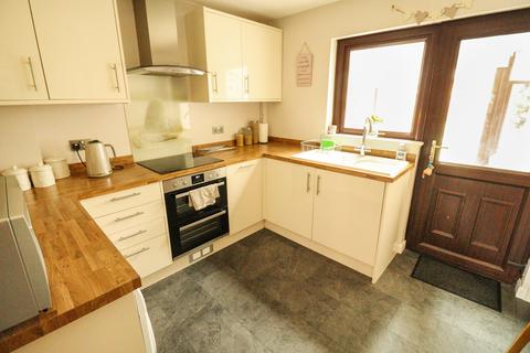 27 Mansard Close, Hornchurch, RM12 4HS