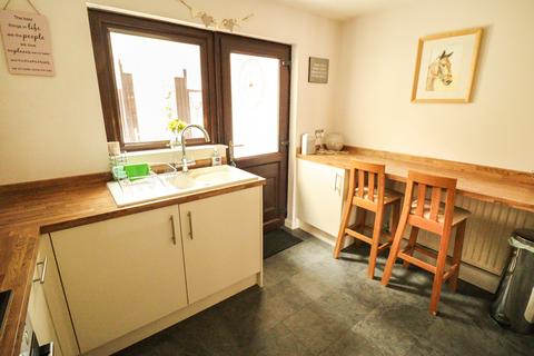 27 Mansard Close, Hornchurch, RM12 4HS