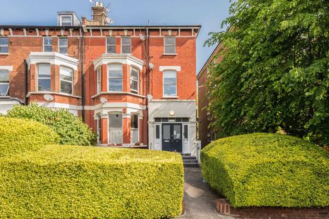 1 bedroom ground floor flat for sale, Mowbray Road, London, NW6 7QS
