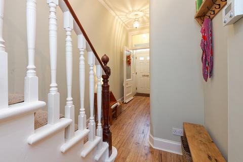 8 St. Barchans Road, Kilbarchan, Johnstone, PA10 2AR