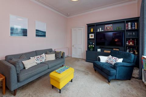 8 St. Barchans Road, Kilbarchan, Johnstone, PA10 2AR