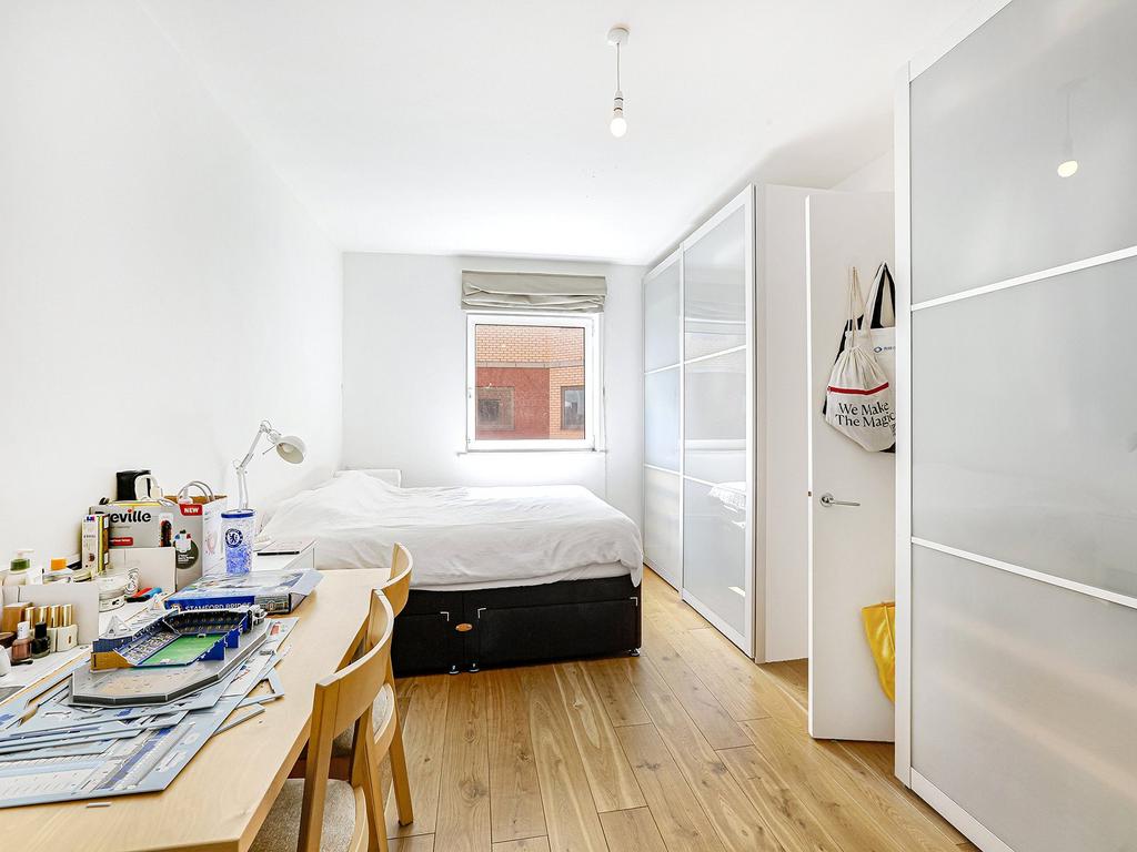 6 Hotel Apartments