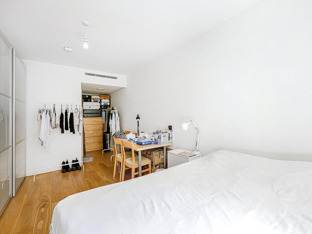 6 Hotel Apartments