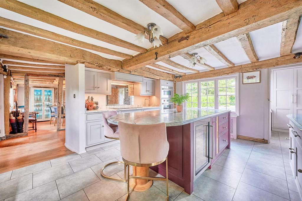 Kitchen/Breakfast Room