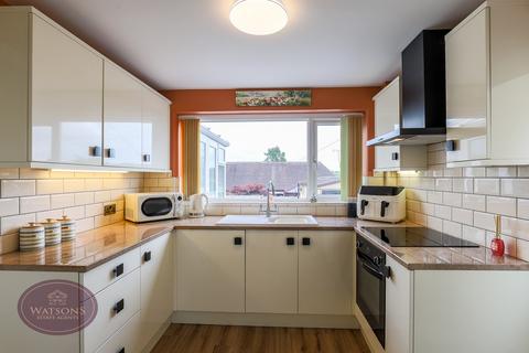 3 bedroom semi-detached house for sale, York Avenue, Jacksdale, Nottingham, NG16