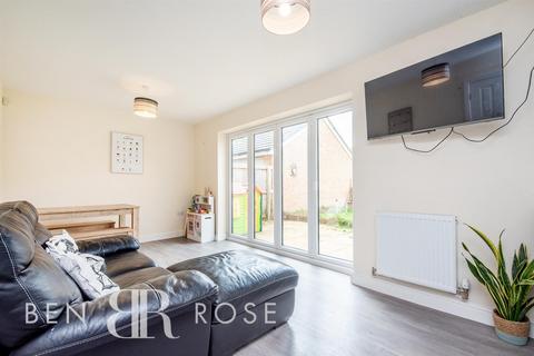 7 Barley Close, Cottam, Preston, PR4 0EZ