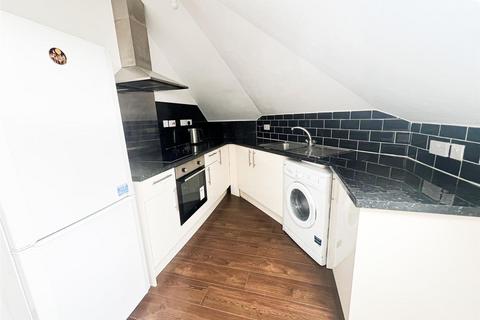 1 bedroom flat to rent, Carr Road, London, E17