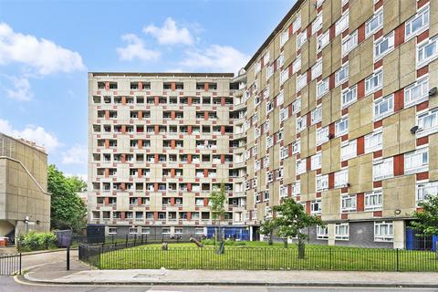 2 bedroom flat for sale, James Hammett House, Ravenscroft Street, London