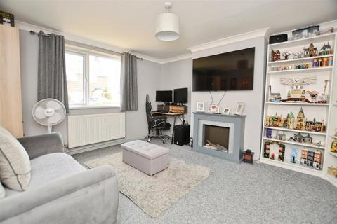 6 Marshfield Road, Scunthorpe, DN16 3BN