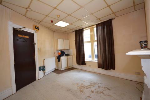 12 Aberdeen Walk, Leeds, LS12 3SB