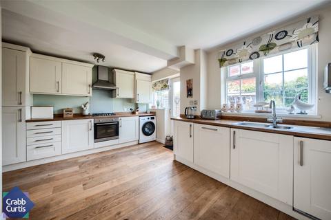 30 Ryefields, Bishops Tachbrook, Leamington Spa, CV33 9UB